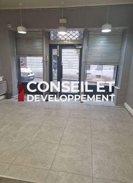 commerce en location sur PARIS (75017)