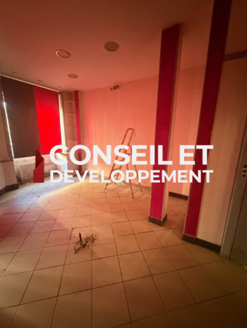 Location Commerce 100&nbsp;m²