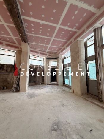 commerce en location sur PARIS (75009)