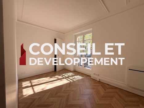 Location Bureaux 58&nbsp;m²