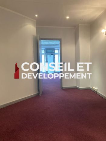 Location Commerce 38&nbsp;m²
