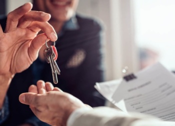 Pourquoi choisir une agence commerciale à Paris ?